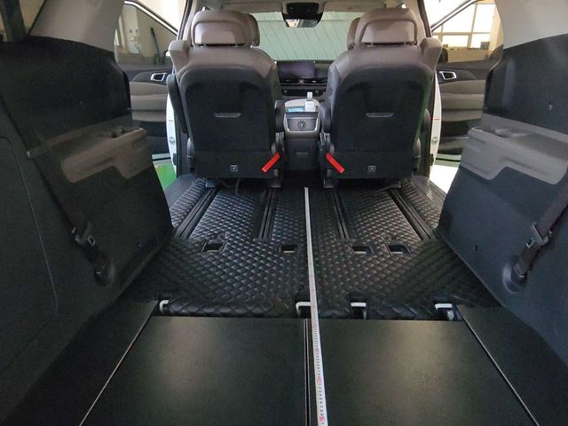 카니발 4세대 7인승 시공 사진
